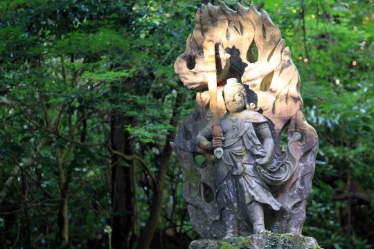 面接で「都内配属」と言われたのに、片道2時間の職場に配属された! 拒否できる? イメージ